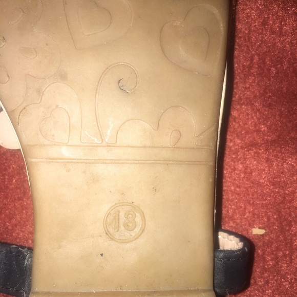 Sparkle Sandals Girls Size 13 Gently Worn - Picture 4 of 4